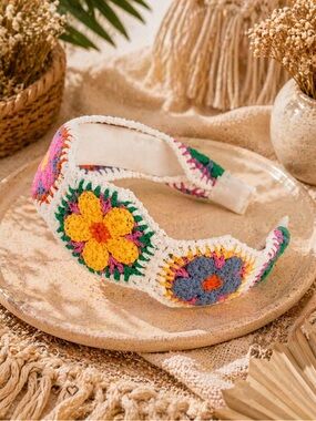 Boho Crocheted Granny Square Knitted Floral Headband NWT